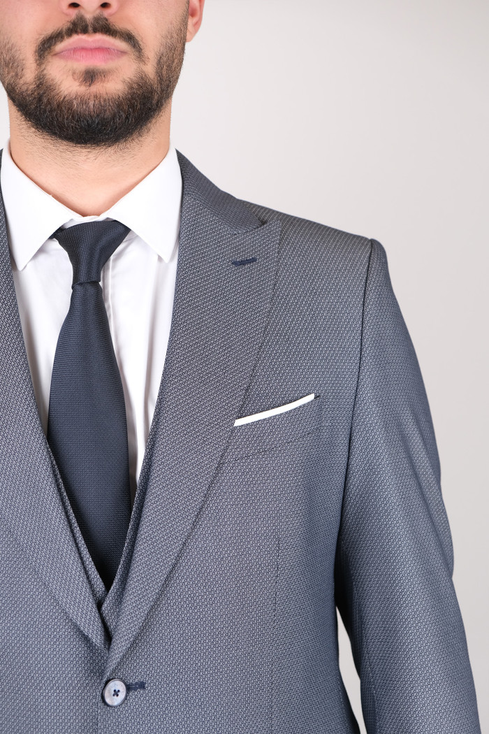 Slim Fit Erkek Armürlü Yelekli Çift Düğme Takım Elbise