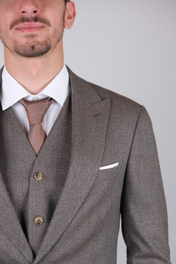 Slim Fit Erkek Armürlü Yelekli Sivri Yaka Takım Elbise