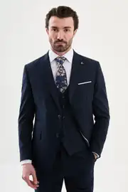 Slim Fit Erkek Sivri Yaka Yelekli Çift Düğme Takım Elbise 5