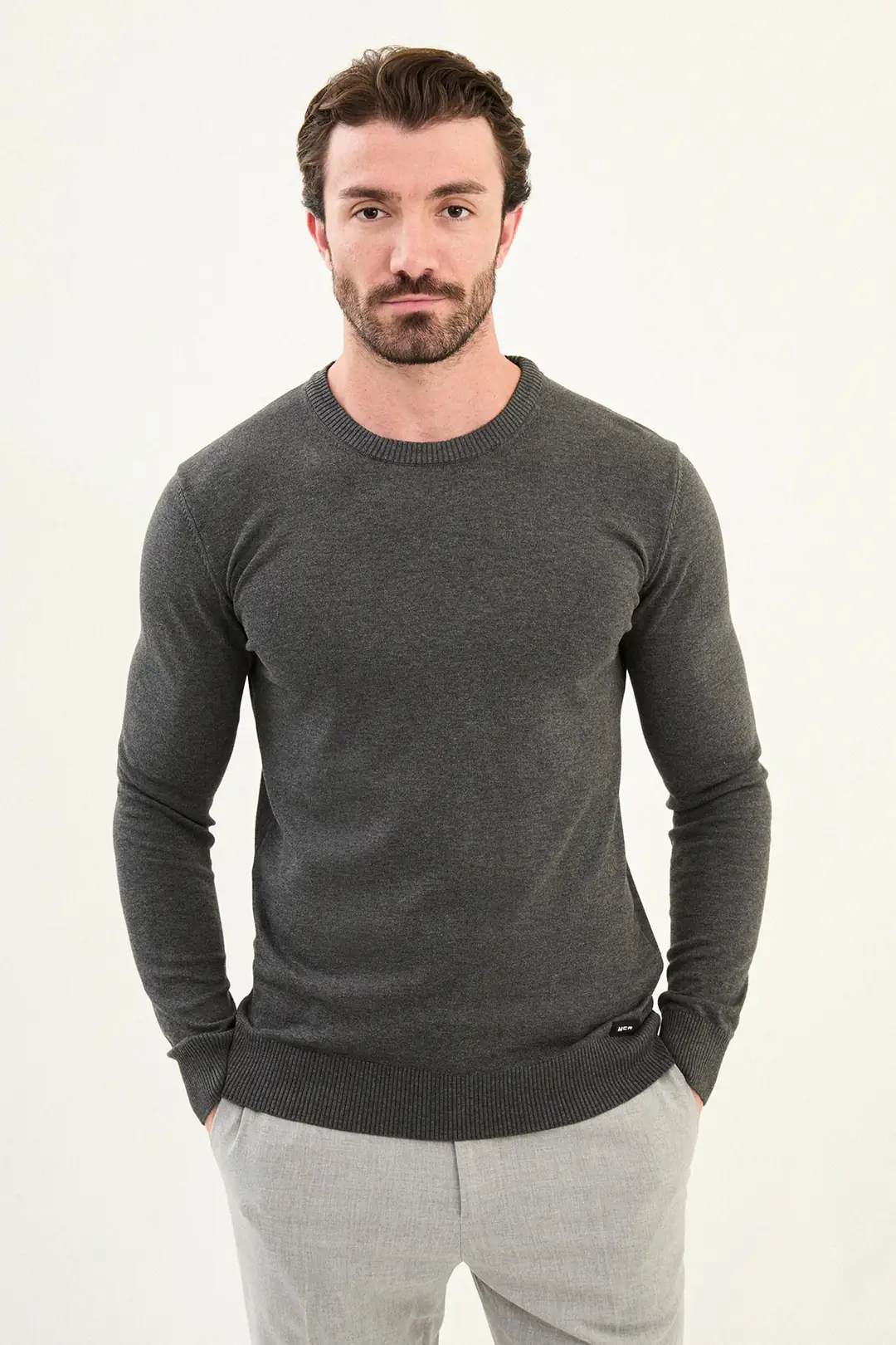 Slim Fit Erkek Düz Kumaş O Yaka Dokuma Triko Kazak 1