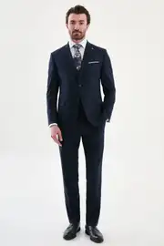 Slim Fit Erkek Sivri Yaka Yelekli Çift Düğme Takım Elbise 2